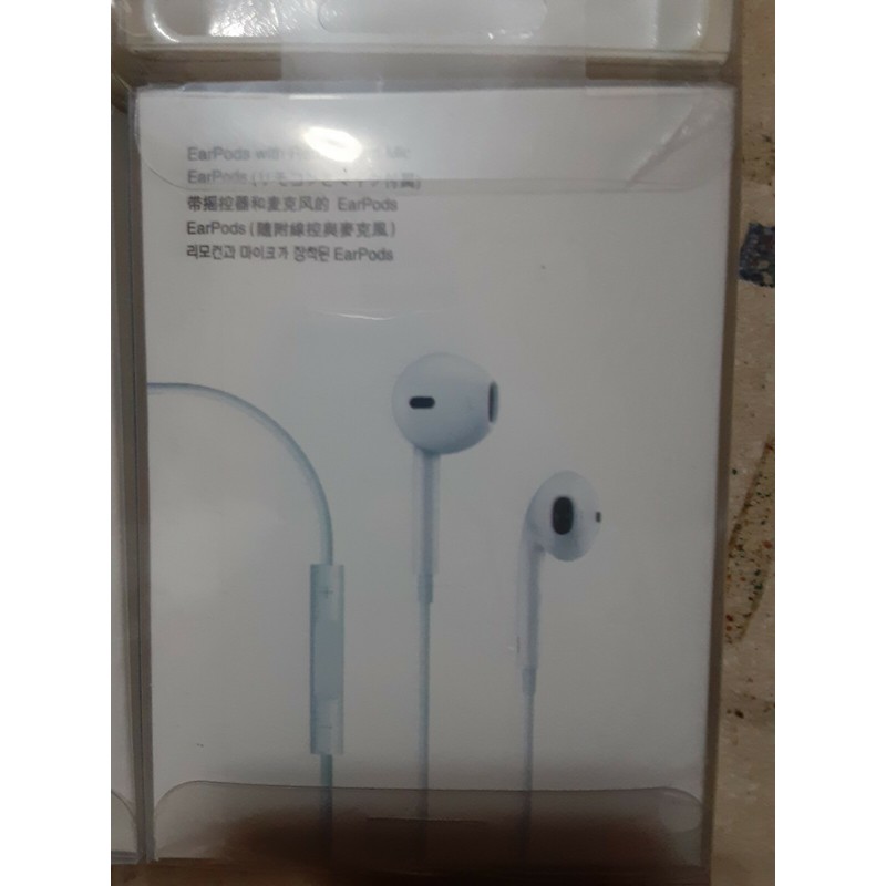 InEar Ear Buds w/remote And Mic Wired