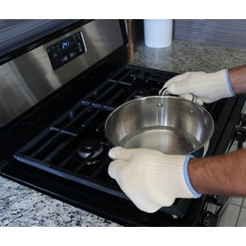 Brandobay Heat Resistant Oven Gloves, White