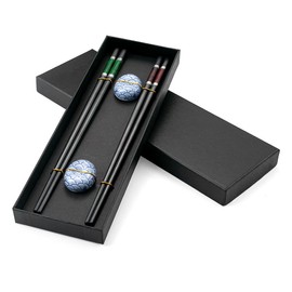 Hongyantech Japanese Black Fibreglass Chopsticks, 2 Pairs with 2 Chopsticks Pads, Cutlery Sushi Chopsticks Set, Chopsticks Shelves, Reusable Chopsticks in Gift Box