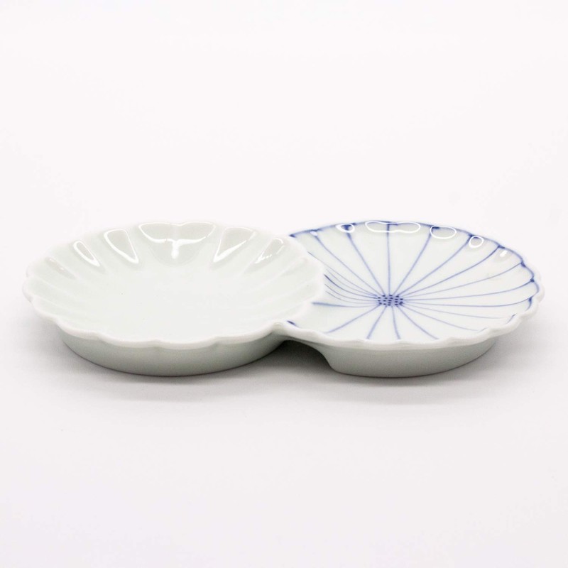 Hasami Ware 476683 Shigeyama Pottery Chrysanthemum Shape, Small Portion Plate,