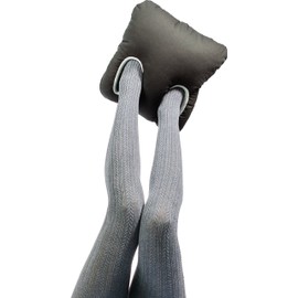 Leschi Fußwärmer | 36855 | Square (wärmt die Füße) Farbe: Polka dot rot/Nebel