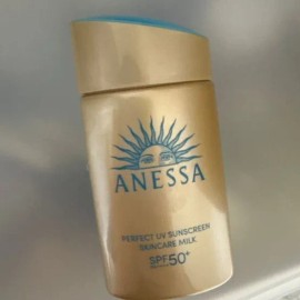 Anessa Perfect UV Sunscreen Skin Care Milk NA 60ml 1ea / 아넷사 퍼펙트 UV 선스크린 스킨케어 밀크 NA 60ml 1개