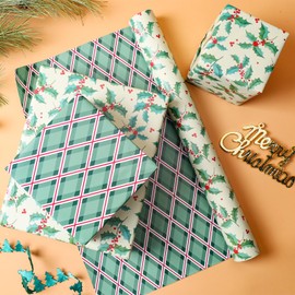 BIOBROWN Reversible Christmas Wrapping Paper - 17 Inch X 33 Feet (46.7 sq. ft. ttl.) - Vintage Holly Berry and Diamonds Plaid Design Perfect for Xmas, Party, Holiday Gift Wrap