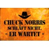 mrdeco Metall Schild 12x18cm gewölbt Chuck Norris schläft Nicht er