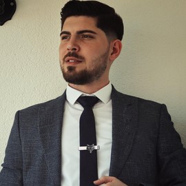 OIDEA Viking Tie Clips for Men: Silver Norse Wolf Head Necktie Bar Clips Tie Clasp Stainless Steel Stickpin Tie Pins Nordic Amulet Jewelry Gifts