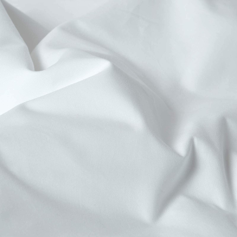 HOMESCAPES White Pure Egyptian Cotton King Size Pillowcase 200 TC