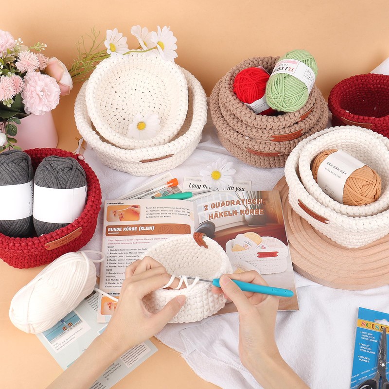 Coopay Crochet Set for Beginners, 2 Size Square Baskets Crochet