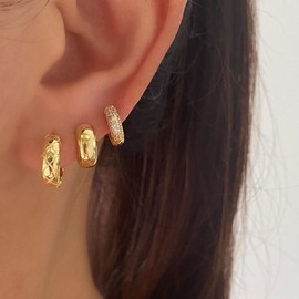 Small Hoop Earrings for Women,Chunky Gold Huggie Hoop Earrings Dainty 14K Gold Plated Earrings Thick Gold Hoop Earrings Set Cute Gold Hypoallergenic Earrings for Women Trendy Gold Jewelry