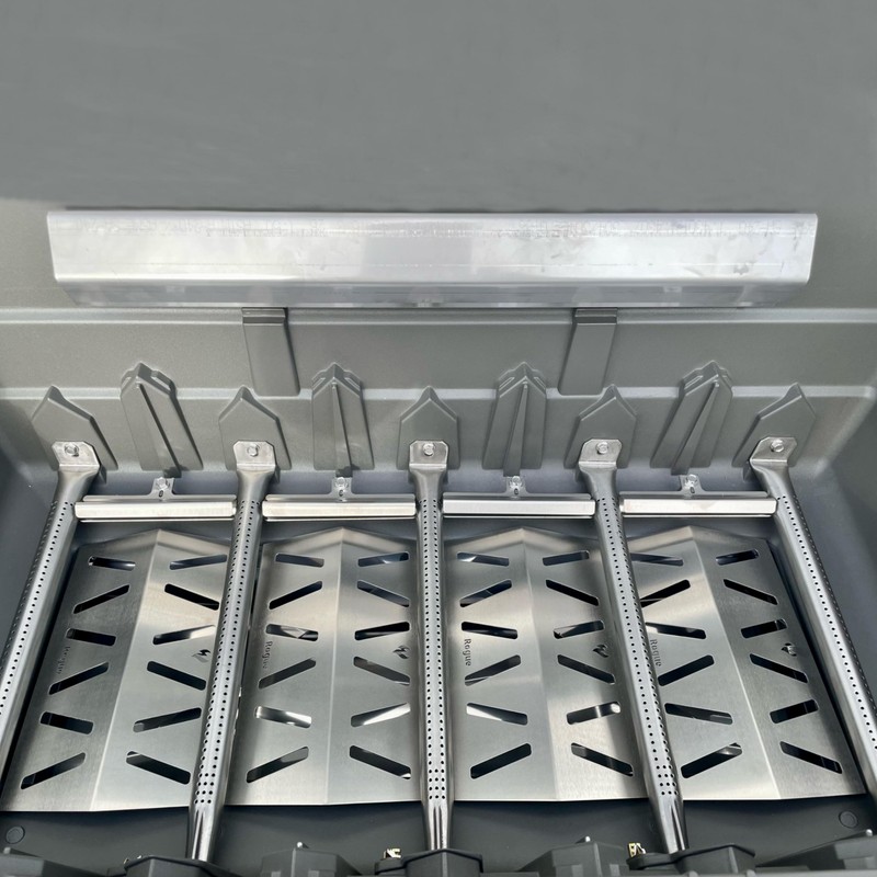 Grillrost.com Das Original Napoleon Rogue Heat Reflector - More Heat