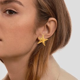 Starfish Earrings for Women Chunky Gold Texture Earrings Large Starfish Stud Earrings for Women Summer Statement Beach Jewelry, Medium, Metal, No Gemstone