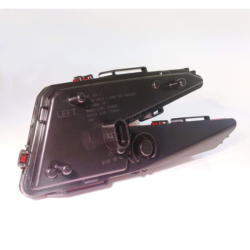 Can-Am Maverick X3 Tail Light LED (PAIR) 710004744