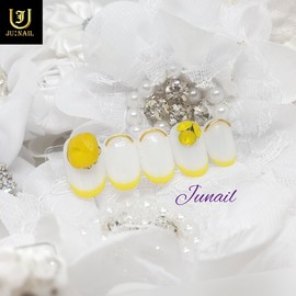 Smile Yellow handmade nail tip - Short straight nose pin / 스마일Yellow 수제네일팁 - 숏일자형코핀