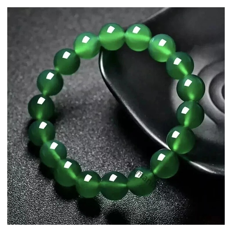 Natural Green Emerald 8mm Round Bead Bracelet - Heart Chakra