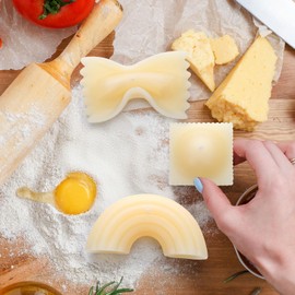 Conelist 3 Pcs Pasta Noodle Candle Macaroni Ravioli Farfalle Shaped Wax Candles Decoration Cute Food Shaped Gifts for Pasta Lovers Italian Kitchen Party Decoration Favors