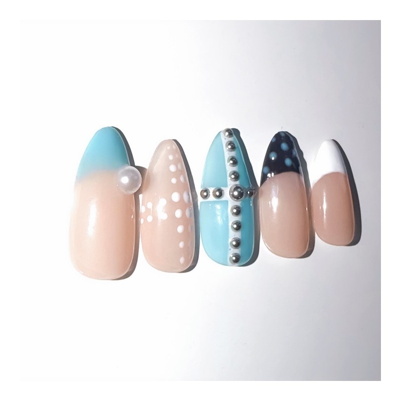 [Self-produced new product discount] Mint silver ball dot nail -