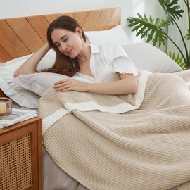 Amélie Home Chenille Waffle Queen Size Bed Blanket, Reversible Soft Cozy Knit Blanket Lightweight Warm Decorative Blanket for Bedroom, Beige, Queen, 90 x 90 inch