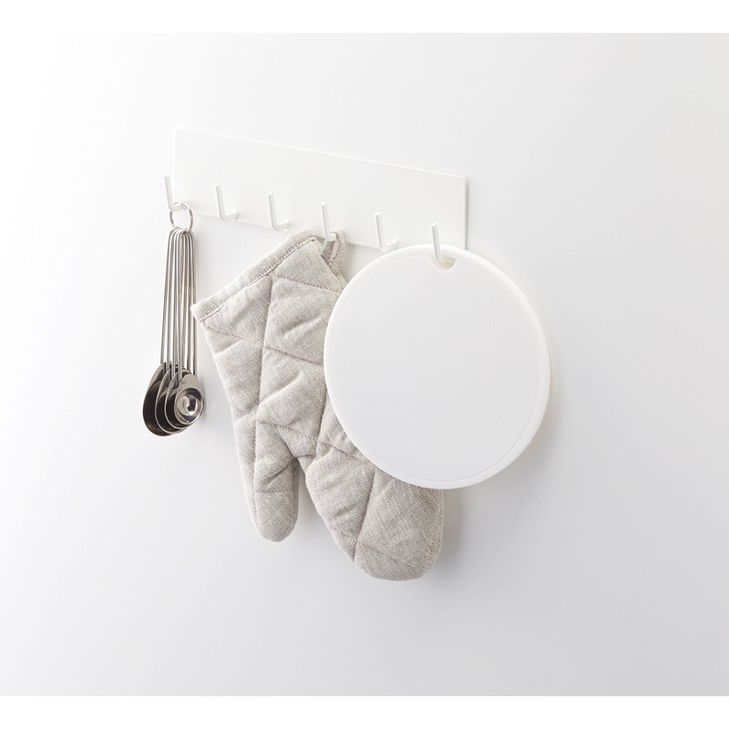 山崎実業(Yamazaki) シリコン 鍋敷き 丸型 ホワイト 約W16×D16×H1cm タワー tower 耐熱 シリコン製