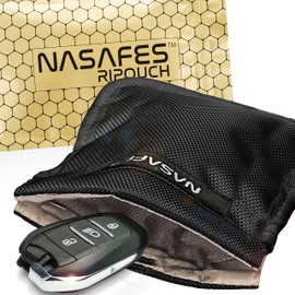 Keyless Go Protection Car Key Case with Magnetic Silent Lock Blocks Radio Frequency for Cars from Europe, America & Asia. Suitable for Large Keyless Go Keys