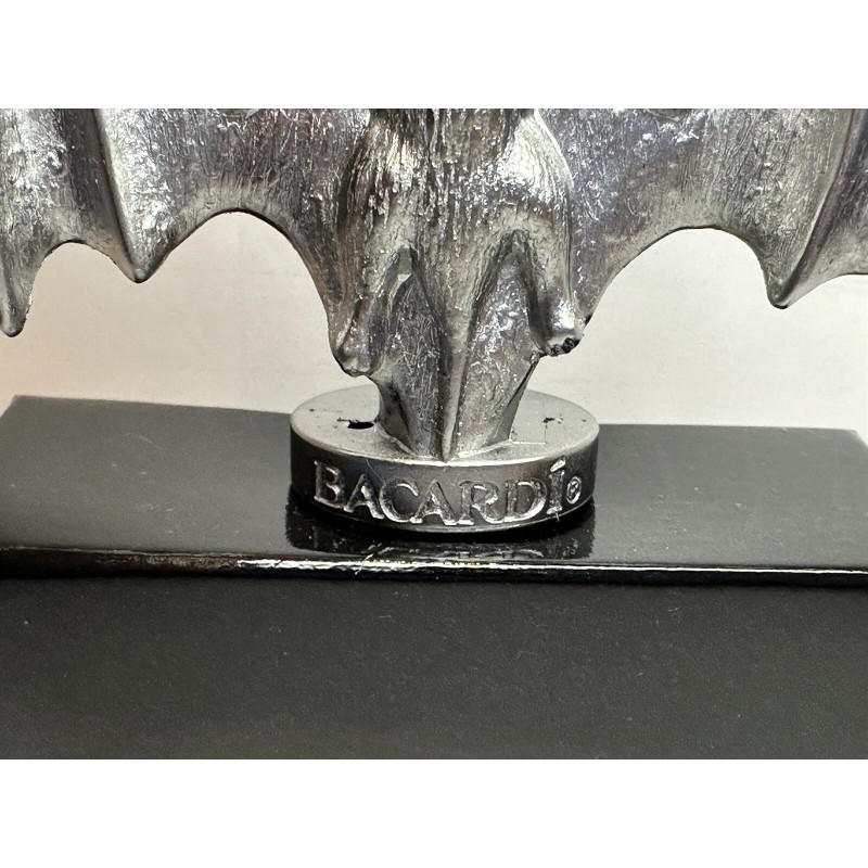 BACARDÍ BRAND NEW 2012 Pewter Bacardi Rum Metal BAT POURER