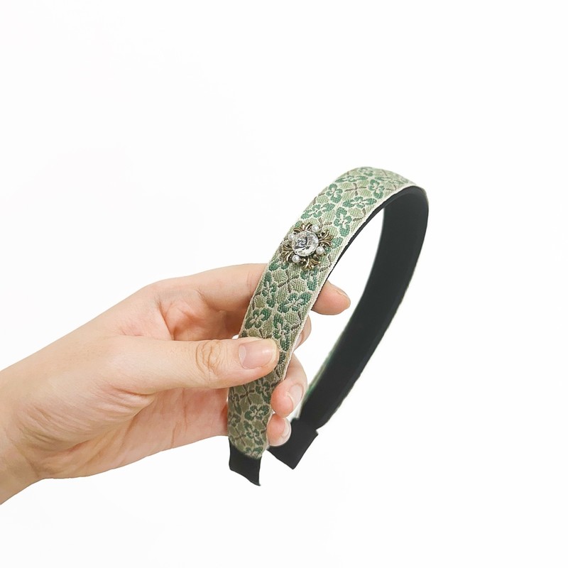 Burnaby Sage Green Pendant Hairband / 버나비 세이지 그린 팬던트