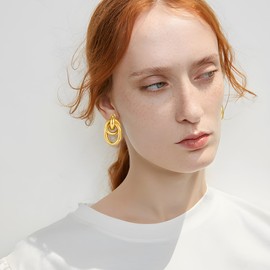 FILMOON Gold Geometric Clip On Earrings for Women 18K Chunky Gold Knot Link Clip Earrings Trendy Jewelry