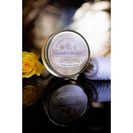 Luxury anti-ageing face cream with 24k gold flakes and hyaluronic acid and collagen. Proud UK manufacturer UKCP-72916130.