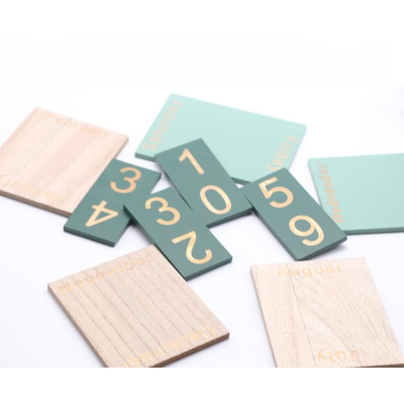 Wooden Perpetual Calendar - Reusable Desk Calender - Eco Friendly
