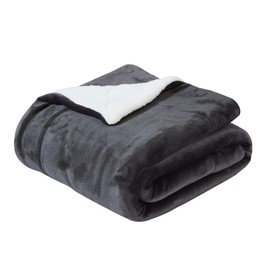 SOCHOW Sherpa Fleece Throw Blanket, Reversible Super Soft Luxurious Plush Blanket Twin Size, Dark Grey