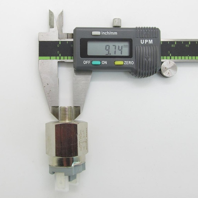 Stainless Steel 1/8 Inches Pneumatic Adjustable Pump Pressure Switch QPM11-NO