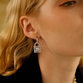 Wendalern Boho Pave Rhinestone Lock Earrings Vintage Lock Dangling Drop Earrings Silver Huggie Hoop Earrings Crystal Lock Dangle Earrings Jewellery for Women and Girls, Rhinestone