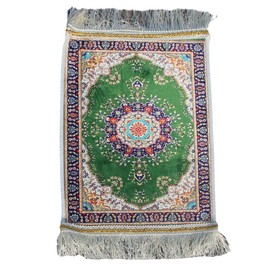 Portable Islamic Prayer Small Mat Classic Pattern Muslim Prayer Rug Small Rug Foldable Salah Carpet Mat with Tassel