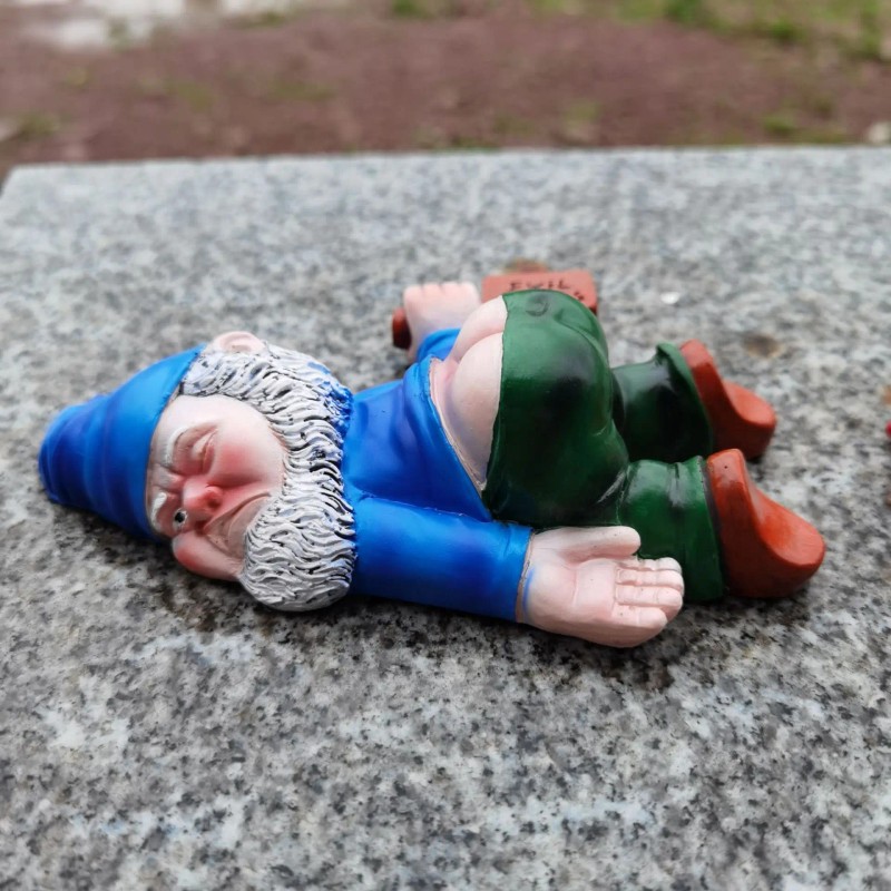 Funny Garden Gnome – Resin Gnome Statue, Whimsical Yard Decor
