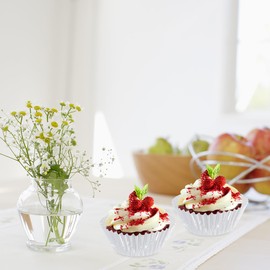 Ciieeo 100pcs Silver Foil Cupcake Liners Aluminum Thickened Foil Cups Cupcake Liners Aluminum Thickened Baking Muffin Paper Cups Cases