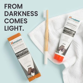 Himalaya Himalaya Botanique Whitening Antiplaque Toothpaste with Charcoal and Black Seed Oil for Whiter Teeth, 4 oz