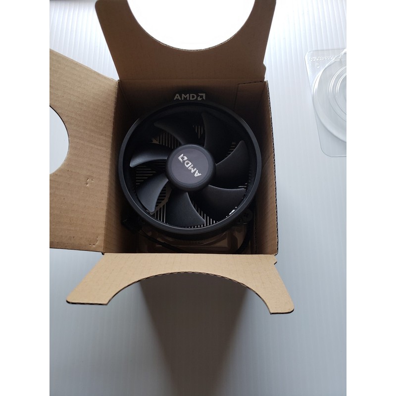 AMD Ryzen Wraith Spire Cooler - Copper Core AM4 AM5