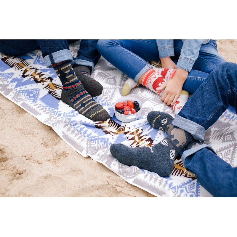 Pendleton Camp Crew Socks, Roaming Bison Charcoal, Large(9-12)