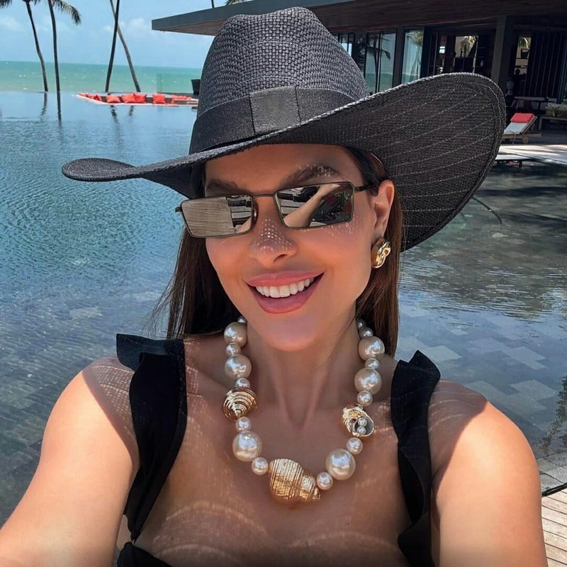 Laurinny Small Y2k Narrow Rectangle Sunglasses for Women Men Retro