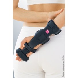 medi CTS Wrist Orthosis with Finger Rest I with Effective Immobilization I Black Unisex in Size II