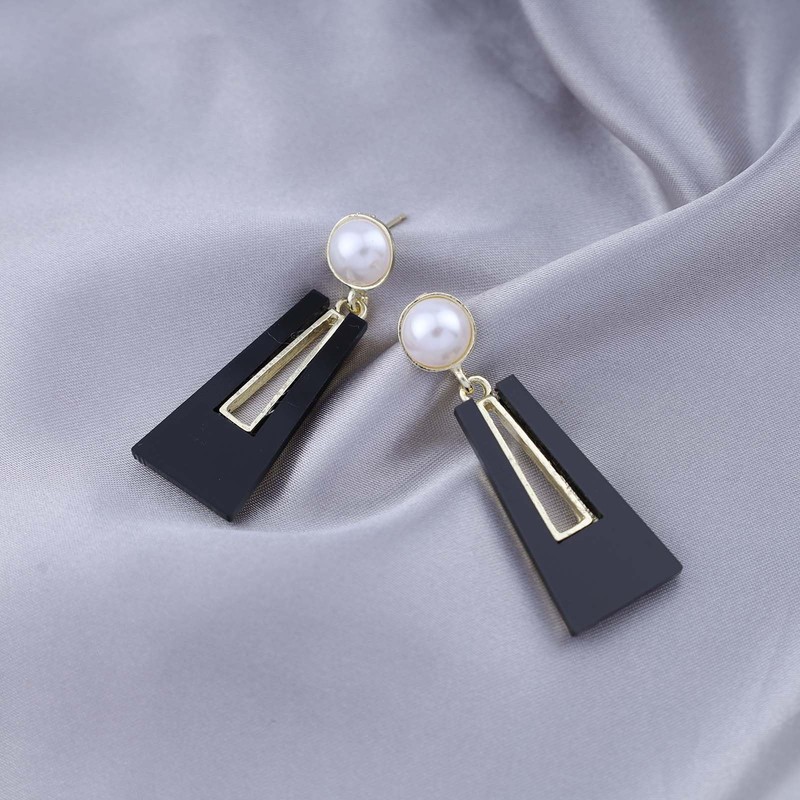 TseanYi Boho Acrylic Square Dangle Earrings Vintage Pearl Studs Earrings