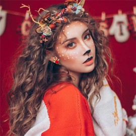 QLYOVWE Christmas Earrings for Women Sparkly Crystal Xmas Earrings Cute Candy Gingerbread Man Christmas Tree Reindeer Earrings Colorful Xmas Festival Holiday Jewelry Gift for Bff (Red Crystal Deer)