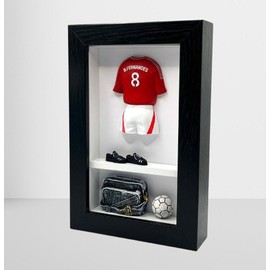 B Fernandes - Football Legend KitBox®