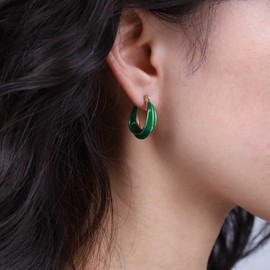 Aneneiceera Vintage Enamelled Green Hoop Earrings Emerald Hoop Dangle Earrings Chunky Emerald Huggie Hoop Earrings Retro Green Drop Earrings Jewellery for Women and Girls (Green), Zinc