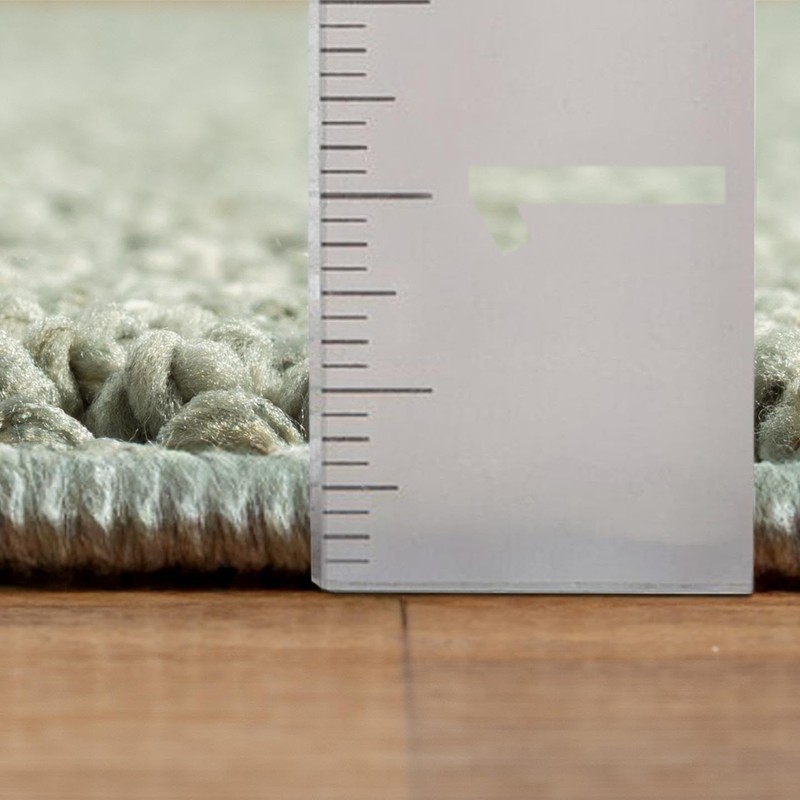 LUXE WEAVERS Solid Machine Woven Green 5x7 Area Rug, Indoor