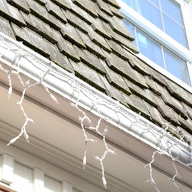 All in One Outdoor Gutter Shingle Clips for Christmas Lights - Pack of 100