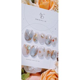 Handmade nails -  Dimly  - Almond / 수제네일 -  아련하게  - 아몬드