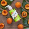 St Ives 200 ml Daily Facial Cleanser Glowing Apricot