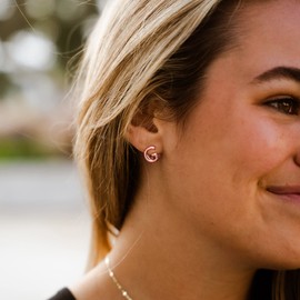 SANNYRA G Initial Stud Earrings for Women, Rose Gold Plated Hypoallergenic Letter Earring, Trendy Jewelry Gifts for Her