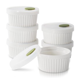 DOWAN Ramekins with lids 4 oz, Creme Brulee Ramiken Oven Safe, Ceramic Baking Bowls Souffle Dishes, Custard Cups Charcuterie Boards Bowls Dipping Sauces, Set of 6, White