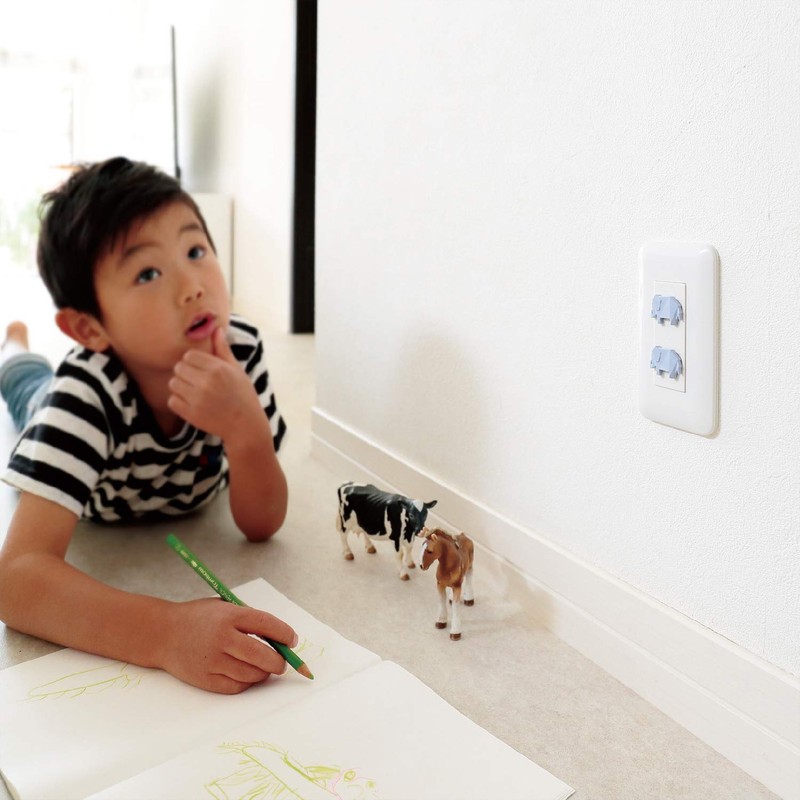 エレコム コンセントキャップ カバー ホコリ防止 いたずらによる感電防止 引っ張っても簡単に抜けない安全設計 ゾウ ブルー T-CAPKAKU1