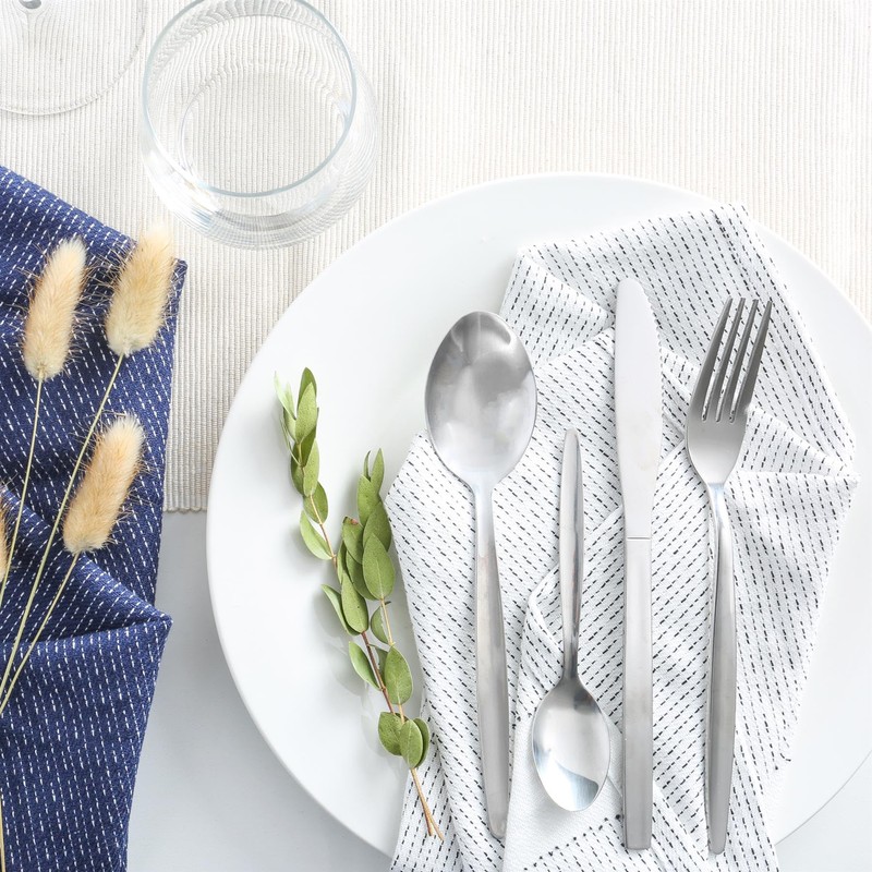 24x 19.5cm Economy Stainless Steel Dinner Forks - Silver Metal